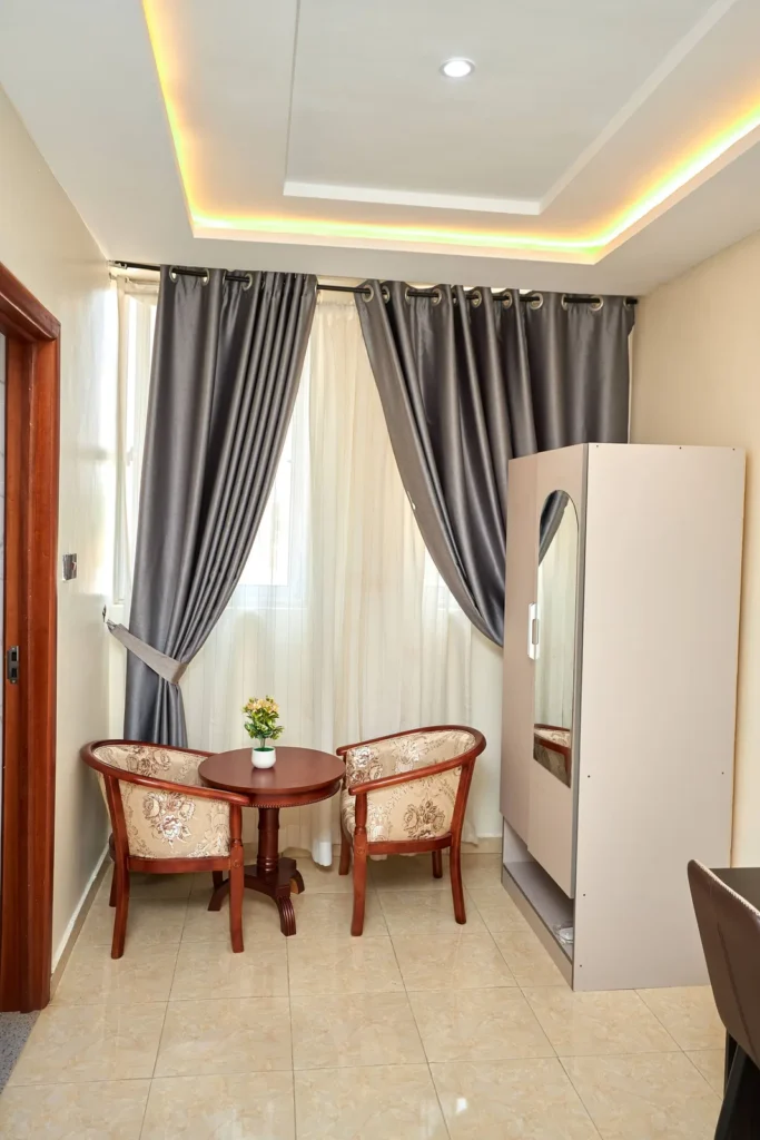 Seating corner with cove-lit P.O.P ceiling